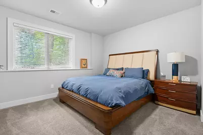 8352 Vinewood Point, Mattawan, MI 49071 - Photo 51