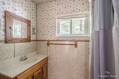 10870 Simpson W, Greenville, MI 48838 - Photo 25