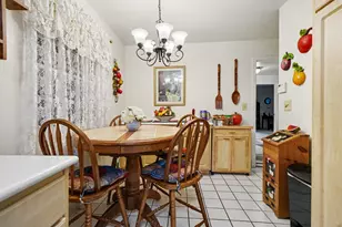 362 E Washington St, Berrien Springs, MI 49103 - Photo 9