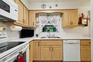 362 E Washington St, Berrien Springs, MI 49103 - Photo 7