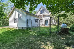 4539 S Lakeshore Dr, Ludington, MI 49431 - Photo 37