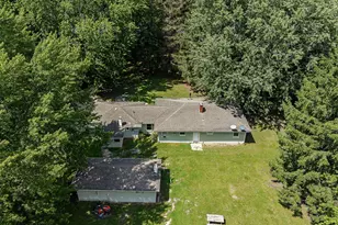 2718 Coloma Rd, Benton Harbor, MI 49022 - Photo 47