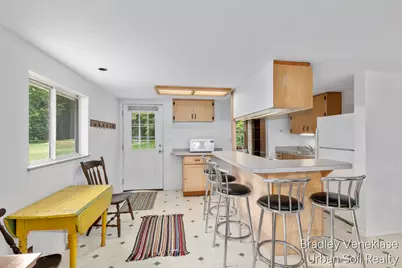 12452 S Sand Beach Drive, Grant, MI 49327 - Photo 5