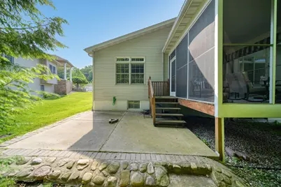 3010 S Wood Dale Drive #14, Jackson, MI 49203 - Photo 23