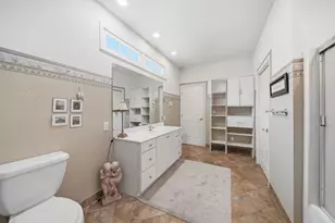 3010 S Wood Dale Dr, Jackson, MI 49203 - Photo 13
