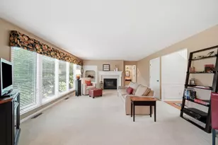 5040 Grande View Ln, Jackson, MI 49201 - Photo 11