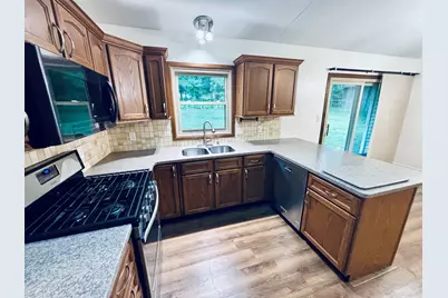 2025 Walker Avenue NW, Grand Rapids, MI 49504 - Photo 3