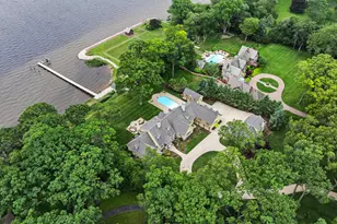 329 W Circle Dr, North Muskegon, MI 49445 - Photo 11