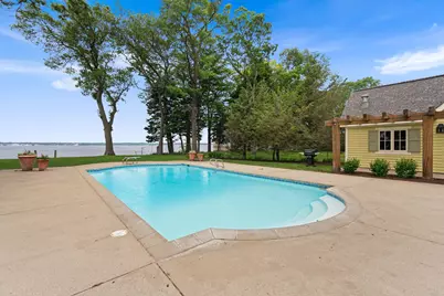 329 W Circle Drive, North Muskegon, MI 49445 - Photo 123