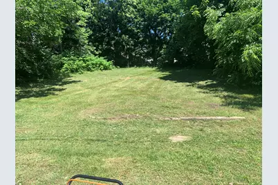395 Lincoln Street, Benton Harbor, MI 49022 - Photo 3