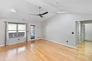 1407 Millbrook Trail, Ann Arbor, MI 48108 - Photo 7