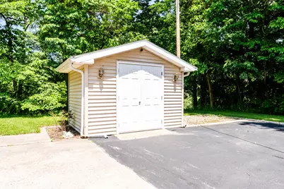 1595 Alex Path, Stevensville, MI 49127 - Photo 9