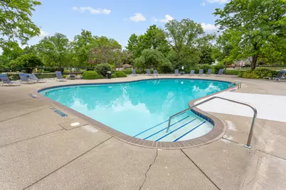 31008 Country Bluff, Farmington, MI 48331 - Photo 23
