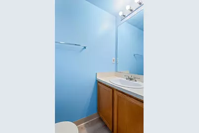31008 Country Bluff, Farmington, MI 48331 - Photo 19