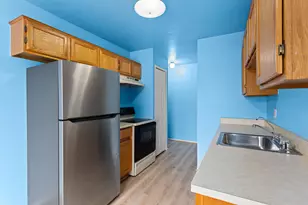 31008 Country Bluff, Farmington, MI 48331 - Photo 15