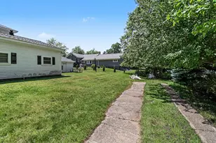 382 E 3rd St, Pentwater, MI 49449 - Photo 37