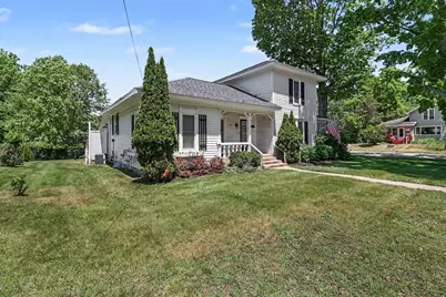 382 E 3rd Street, Pentwater, MI 49449 - Photo 3