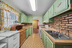 718 N Elm Ave, Jackson, MI 49202 - Photo 7