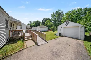 718 N Elm Ave, Jackson, MI 49202 - Photo 15