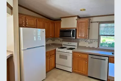 10215 E Royal, Stanwood, MI 49346 - Photo 9