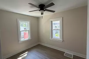 2345 Harding Ave, Muskegon, MI 49441 - Photo 11