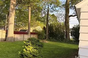 2345 Harding Ave, Muskegon, MI 49441 - Photo 3