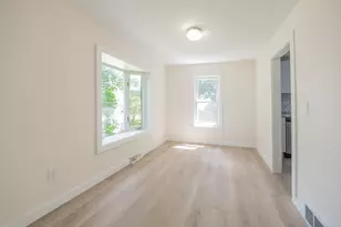 2206 Clarence Dr, Portage, MI 49002 - Photo 5