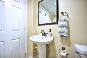 803 Court St, Saint Joseph, MI 49085 - Photo 21
