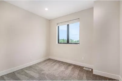 6028 Port View Drive SE, Grand Rapids, MI 49512 - Photo 11