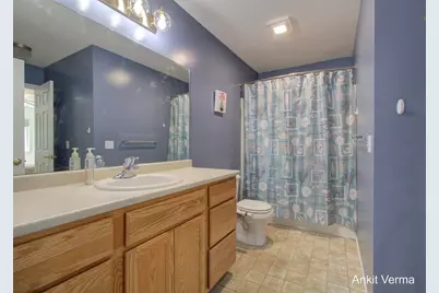 2430 Rosewood North Drive #B, Mount Pleasant, MI 48858 - Photo 11