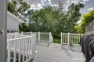 2430 Rosewood N Dr, Mount Pleasant, MI 48858 - Photo 19