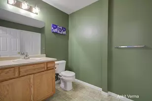 2430 Rosewood N Dr, Mount Pleasant, MI 48858 - Photo 9