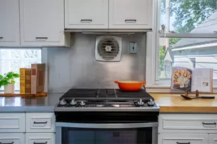 519 Granada Ave, Saint Joseph, MI 49085 - Photo 19