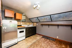 312 W Chicago St, Buchanan, MI 49107 - Photo 25