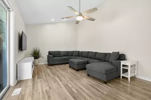 8146 N 27th St, Richland, MI 49083 - Photo 11