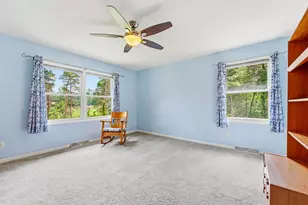 2124 Hilltop View Dr, Dorr, MI 49323 - Photo 15