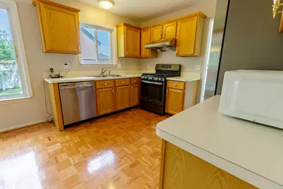 33738 Elmira Court, Livonia, MI 48150 - Photo 17