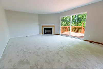 33738 Elmira Court, Livonia, MI 48150 - Photo 13
