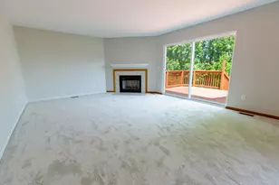 33738 Elmira Ct, Livonia, MI 48150 - Photo 13