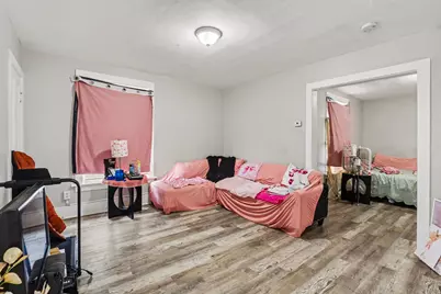 1242 Alpine Avenue NW, Grand Rapids, MI 49504 - Photo 9
