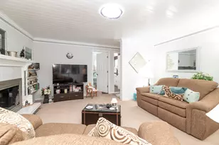 34453 Edgewater Dr, Paw Paw, MI 49079 - Photo 13