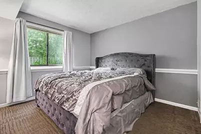 423 Pine Place Street SE, Grand Rapids, MI 49548 - Photo 13