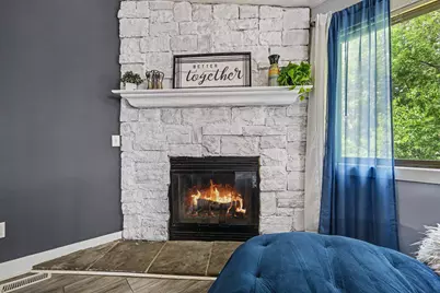 423 Pine Place Street SE, Grand Rapids, MI 49548 - Photo 5