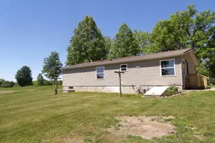 797 N Snow Prairie Rd, Union City, MI 49094 - Photo 3