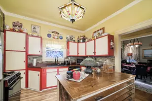 377 4th St, Manistee, MI 49660 - Photo 11
