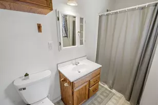 9050 Almena Dr, Kalamazoo, MI 49009 - Photo 13
