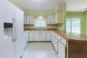 6408 Spaulding Ave, Sawyer, MI 49125 - Photo 3