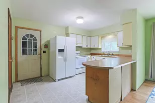 6408 Spaulding Ave, Sawyer, MI 49125 - Photo 5