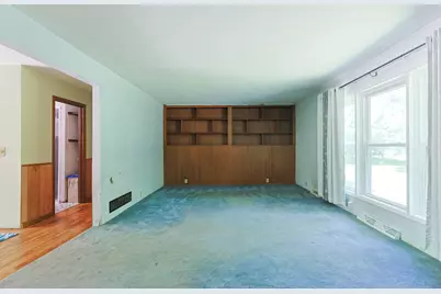 6408 Spaulding Avenue, Sawyer, MI 49125 - Photo 11