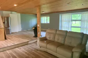641 Tracey Ln, Brighton, MI 48114 - Photo 3